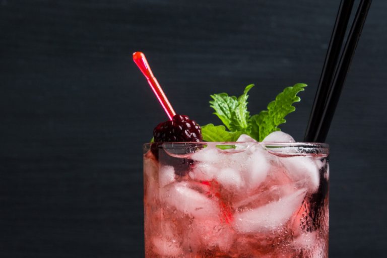 blackberry-cucumber-cocktail
