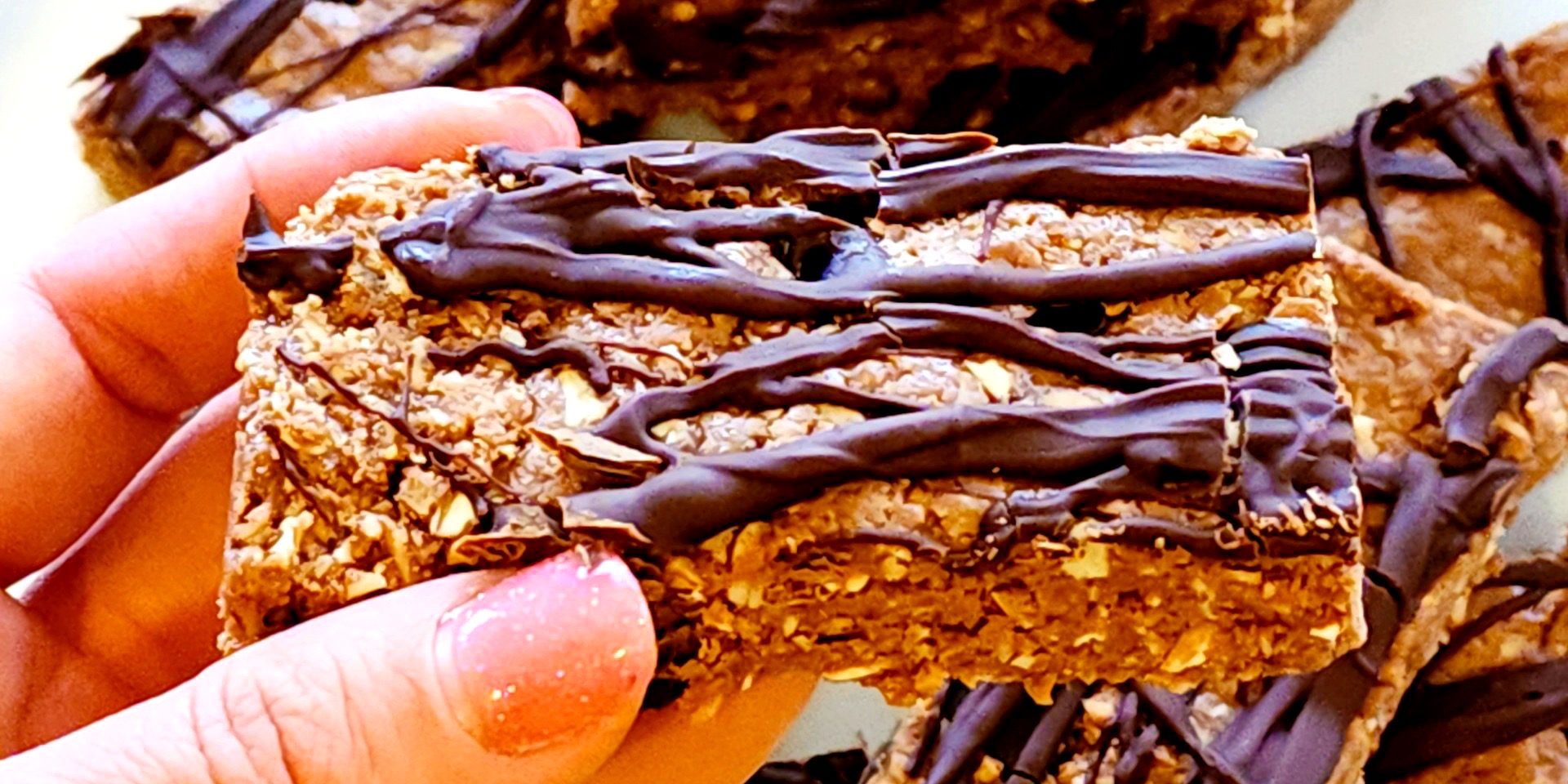 homemade-peanut-butter-protein-bars homemade-peanut-butter-protein-bars