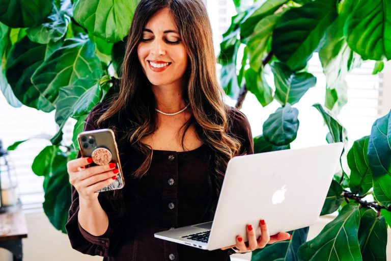 digital-detox-tips-and-how-to-reduce-screen-time